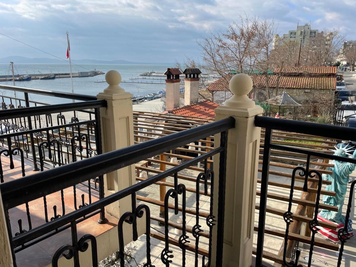 Hotel At The American's Pomorie